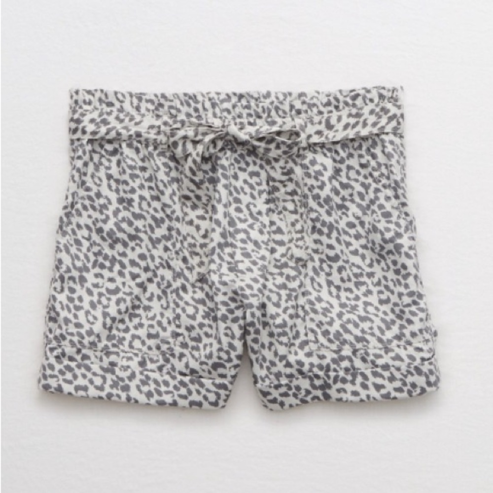 Aerie Gray Patterned Camp Shorts